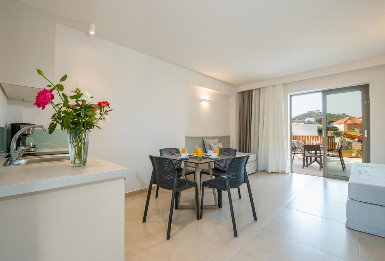 Stefan Village Hotel Agia Marina Екстериор снимка