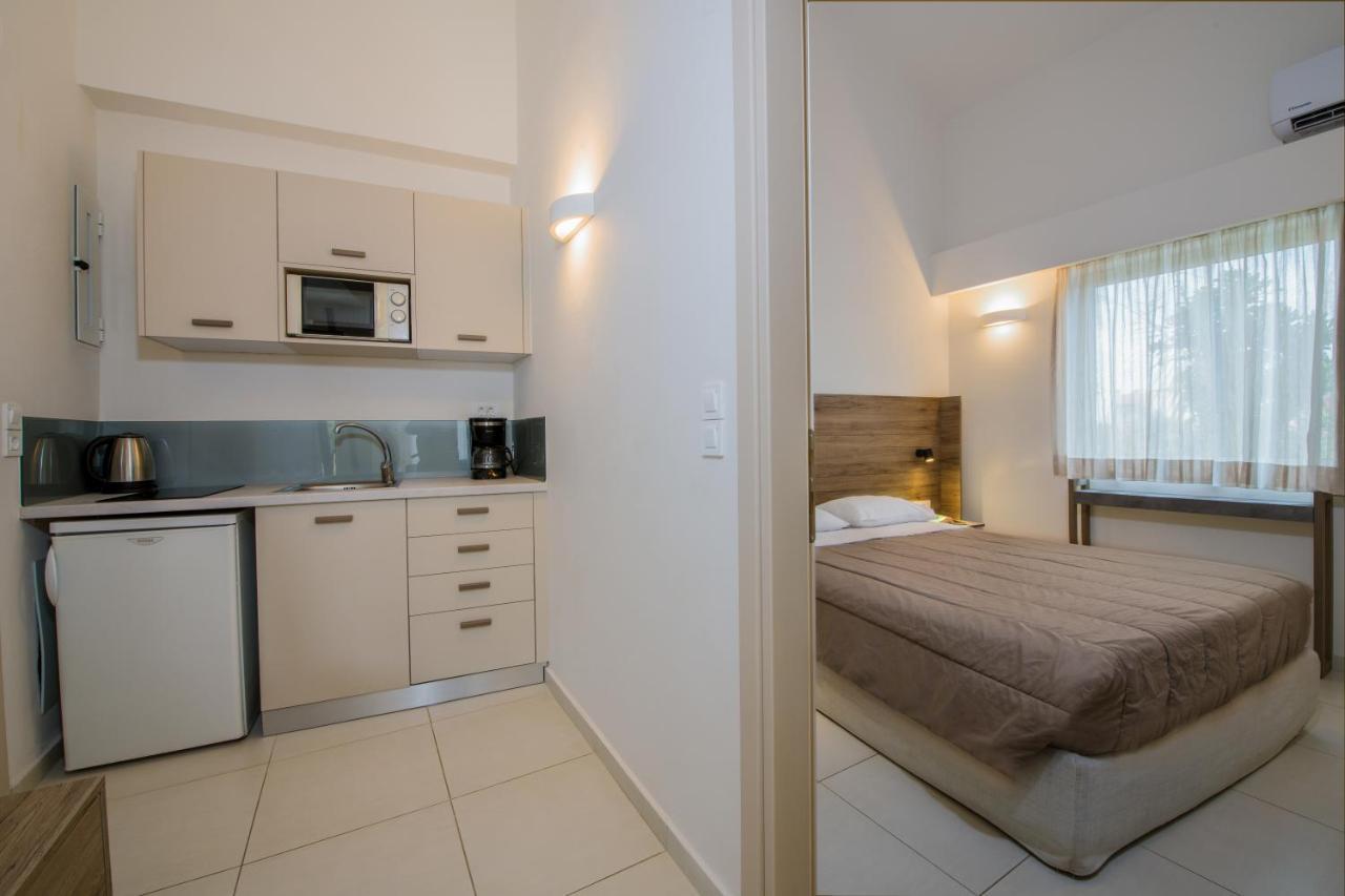 Stefan Village Hotel Agia Marina Екстериор снимка