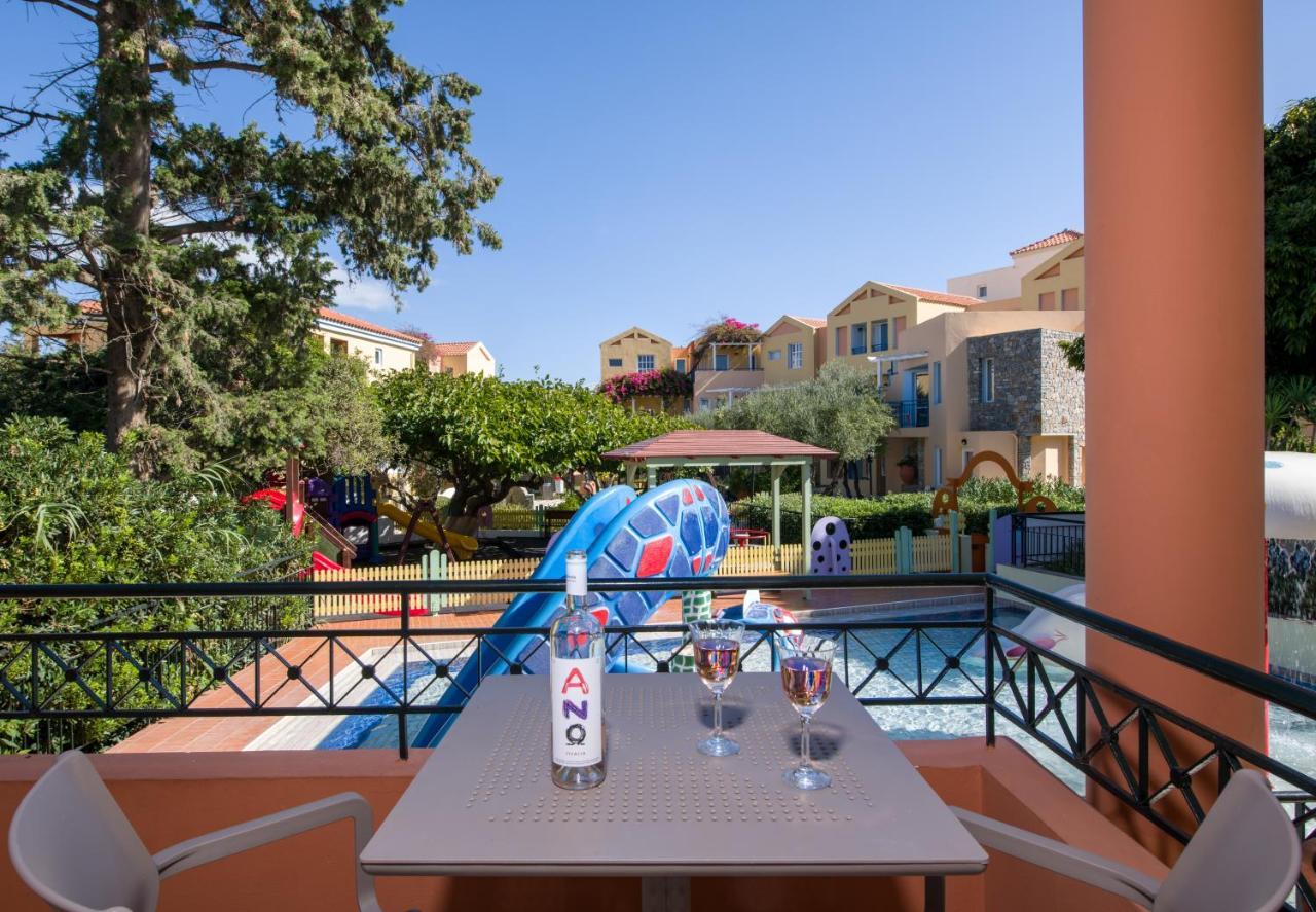 Stefan Village Hotel Agia Marina Екстериор снимка