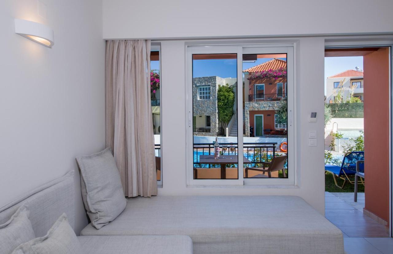 Stefan Village Hotel Agia Marina Екстериор снимка