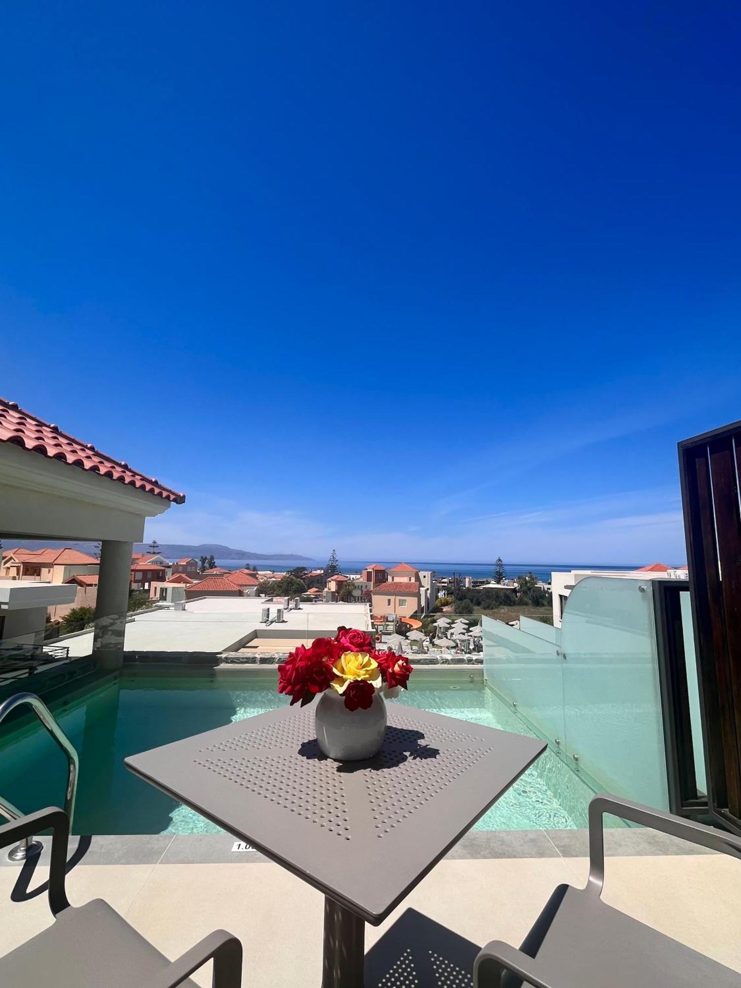 Stefan Village Hotel Agia Marina Екстериор снимка