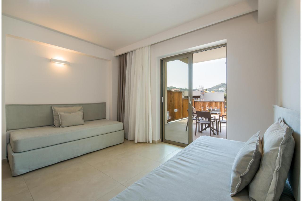 Stefan Village Hotel Agia Marina Екстериор снимка