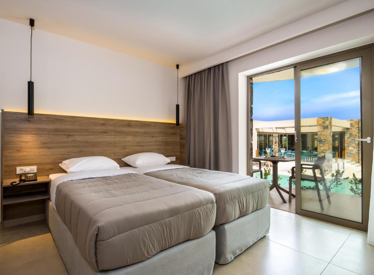 Stefan Village Hotel Agia Marina Екстериор снимка